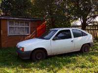 1986 Opel Kadett Overview 1986 Opel Kadett Overview