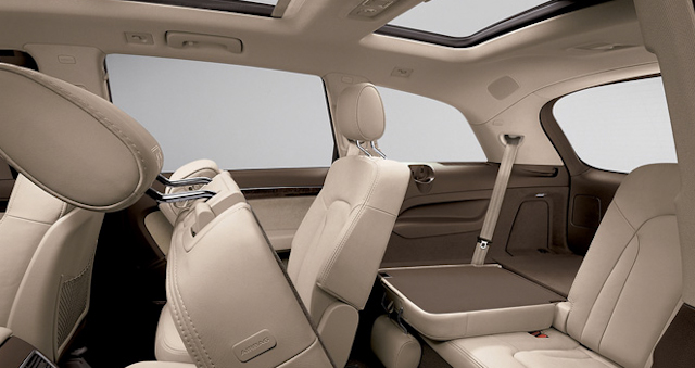 Audi Q7 Interior 2009. 2010 Audi Q7, Interior View,