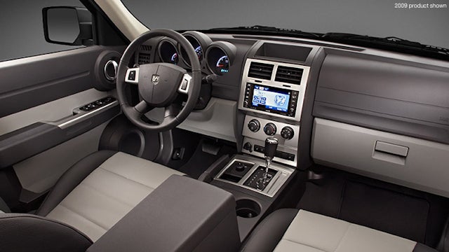 2010 Dodge Nitro, Interior