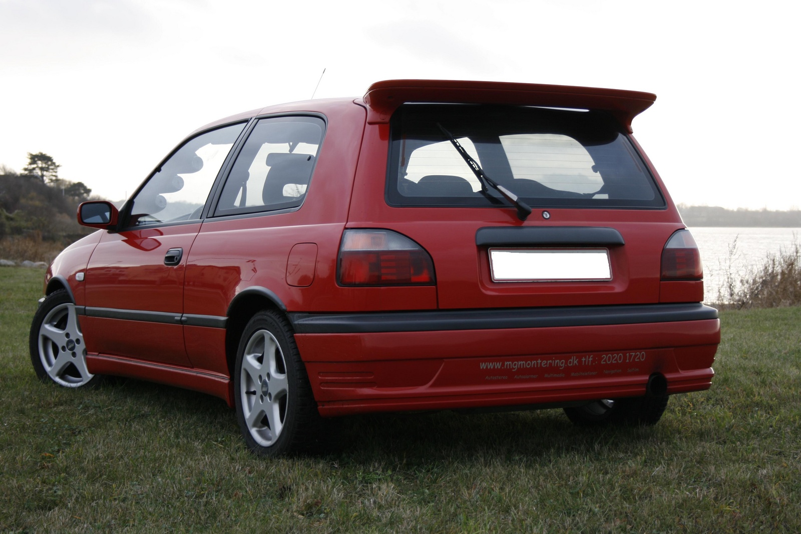 1992 Nissan sunny pictures #2