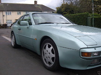944 944