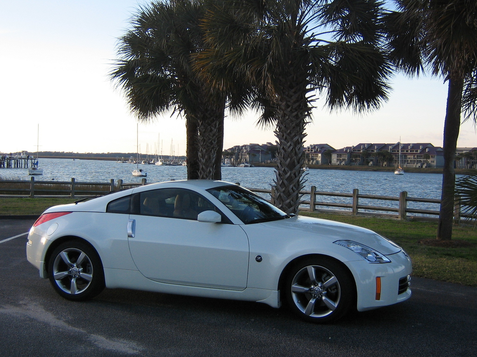 2008 Nissan 350z blue book #4