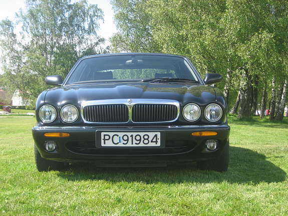 1998 Jaguar Xj8l. 1998 Jaguar XJ-Series 4 Dr XJ8