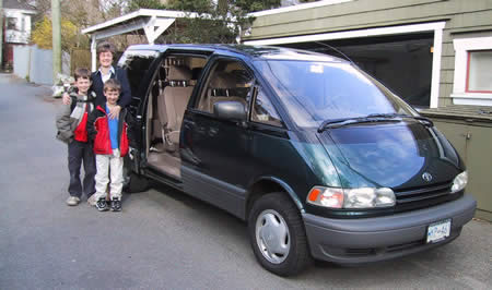 The Toyota Previa saw a few important changes in 1994 The Toyota Previa saw a few important changes in 1994