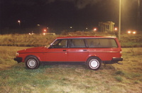 1991 Volvo 245 Overview 1991 Volvo 245 Overview