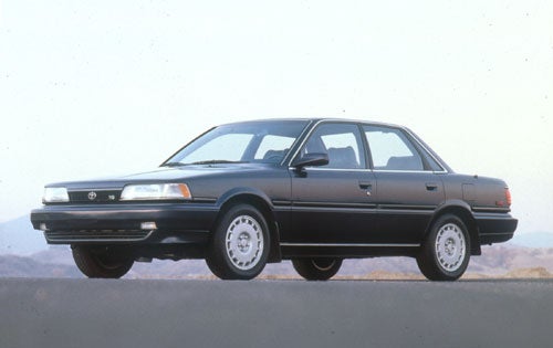 1990 toyota camry deluxe v6 #2