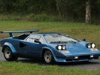 1982 Lamborghini Countach Overview 1982 Lamborghini Countach Overview