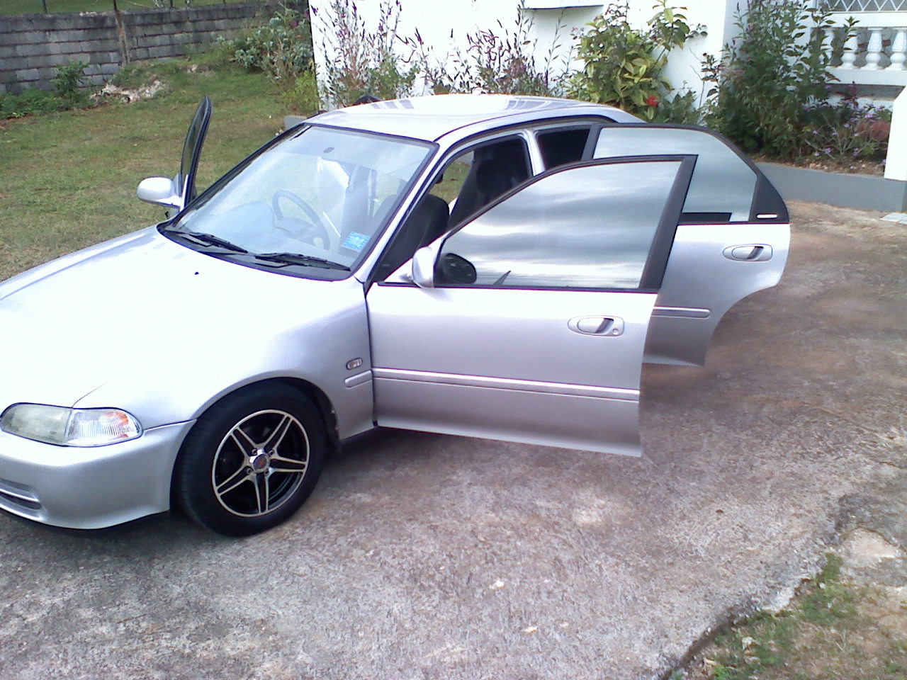 1995 Honda civic sedan dx #2