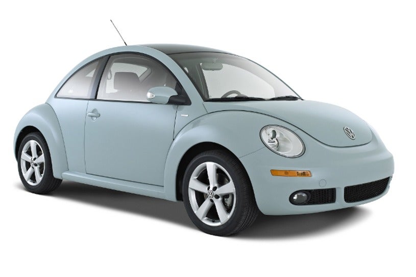 2010 Volkswagen Beetle The Beetle is powered by 25liter 20valve inline 