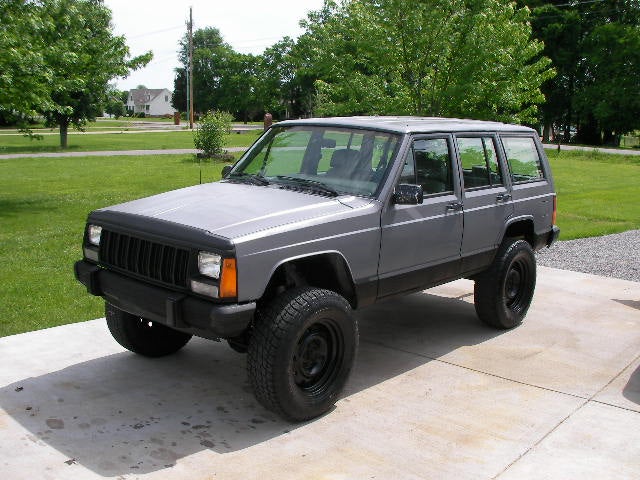 1990 Jeep Cherokee 4 Dr Laredo