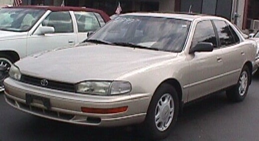 1993 Toyota Camry 4 Dr XLE V6 Sedan picture, exterior