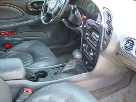 2002 Pontiac Bonneville SSEi picture, interior