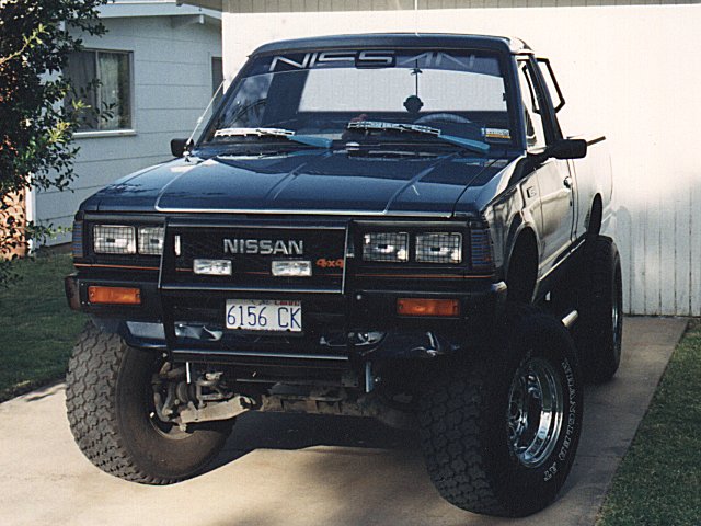 Nissan costaud 1995 #6