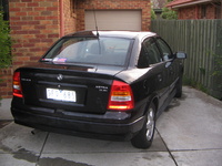 2000 Holden Astra Overview 2000 Holden Astra Overview