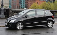 2010 Mercedes-Benz B-Class Overview 2010 Mercedes-Benz B-Class Overview