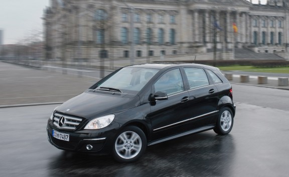 Mercedes Benz B Class. 2010 Mercedes-Benz B-Class