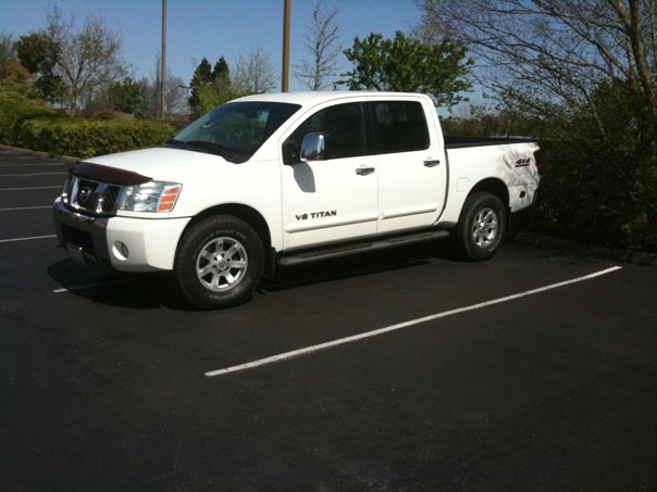 2005 Nissan Titan LE Crew Cab 4WD picture, exterior