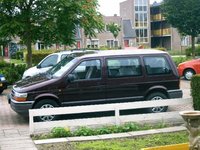 1996 Chrysler Voyager Overview 1996 Chrysler Voyager Overview