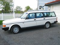 1992 Volvo 245 Overview 1992 Volvo 245 Overview