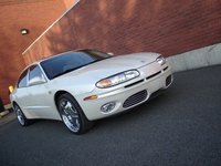 2002 Oldsmobile Aurora Overview 2002 Oldsmobile Aurora Overview