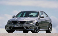 2005 Mercedes-Benz C-Class Overview 2005 Mercedes-Benz C-Class Overview