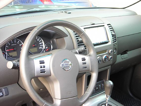Nissan Pathfinder 2009 Interior. 2009 Nissan Pathfinder picture, interior