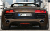 R8 R8