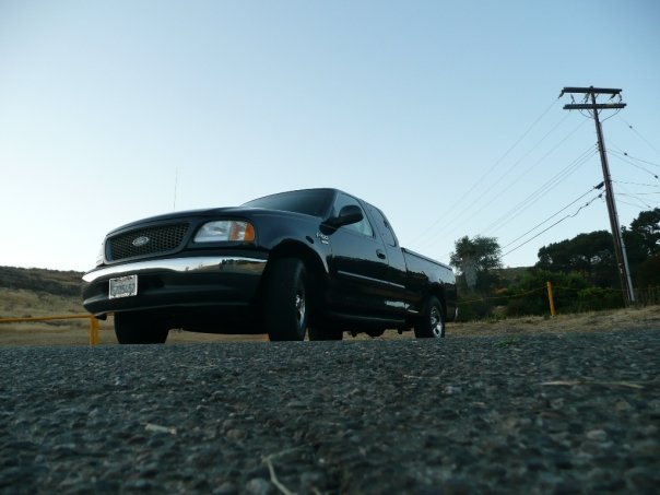 Ford F150 Xlt Extended Cab. 1999 Ford F-150 4 Dr XLT