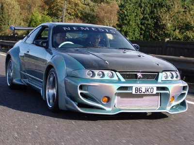 2004 Nissan Skyline picture exterior