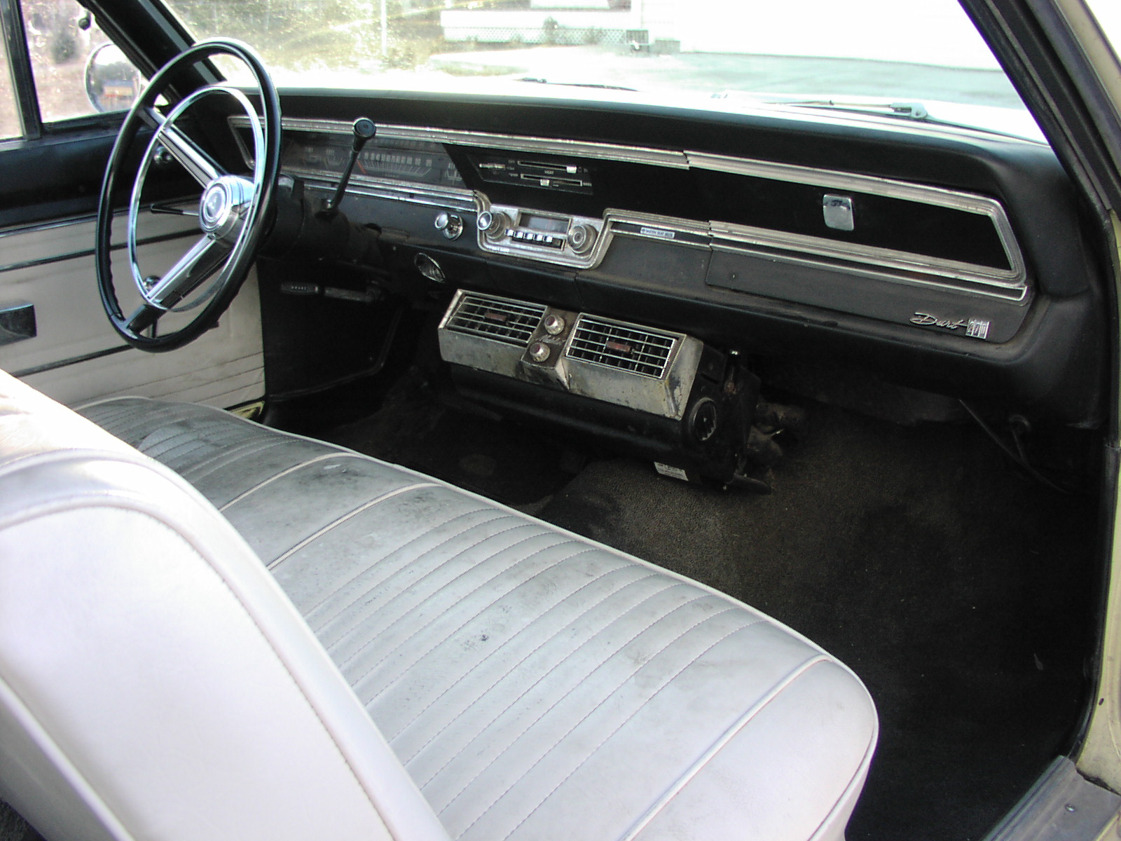 On a69 Dart with a white interior, what color is the metal painted? For A Bodies Only Mopar Forum
