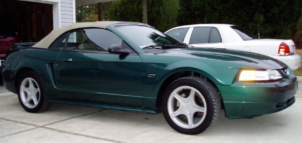 2000 Ford Mustang Gt. 2000 Ford Mustang GT