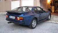 944 944