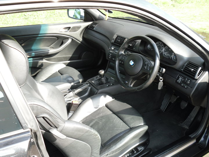 2003 Bmw 330ci interior
