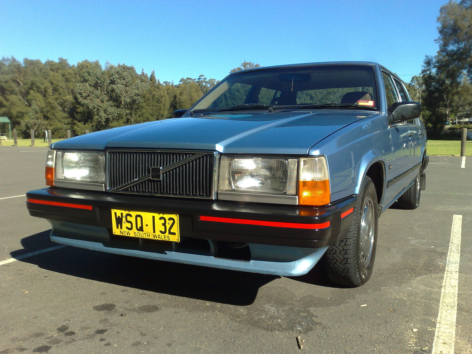 1989 Volvo 740 - Pictures