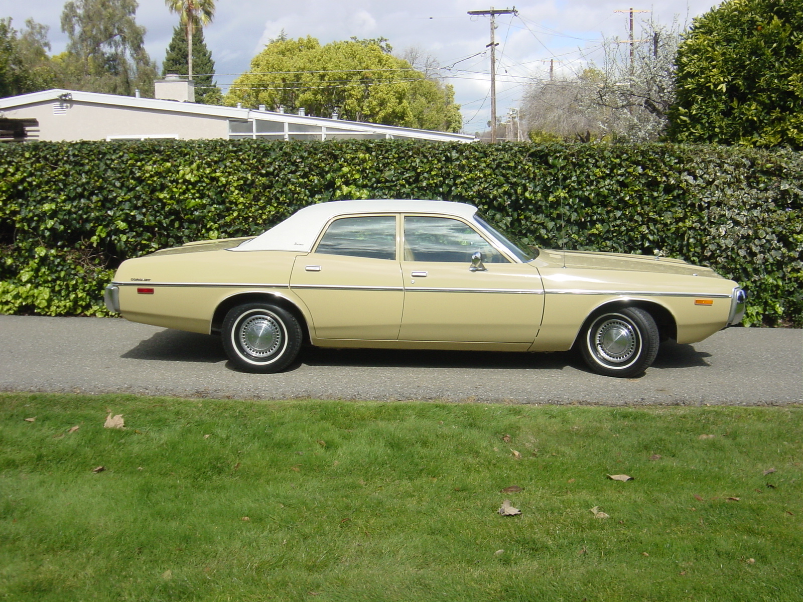 dodge coronet 1973