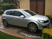 2006 Holden Astra Overview 2006 Holden Astra Overview