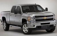 2011 Chevrolet Silverado 2500HD Overview 2011 Chevrolet Silverado 2500HD Overview