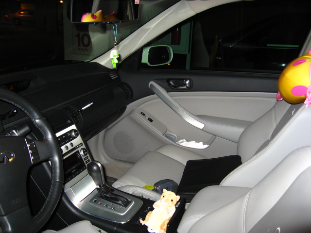 Infiniti G35 Interior. 2006 Infiniti G35 x AWD