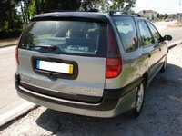 1999 Renault Laguna Overview 1999 Renault Laguna Overview