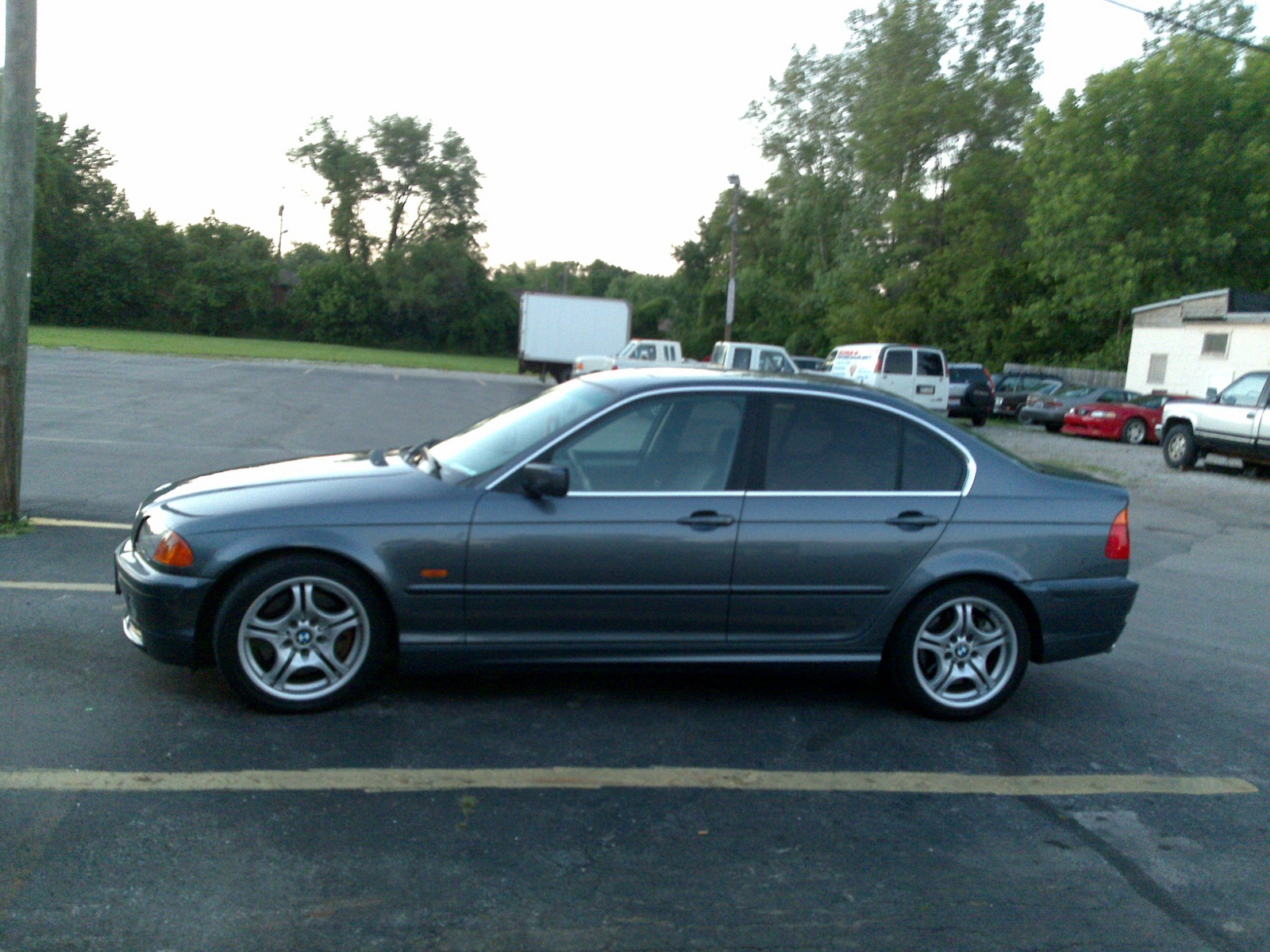 2001 Bmw 3-series 320i sedan #3