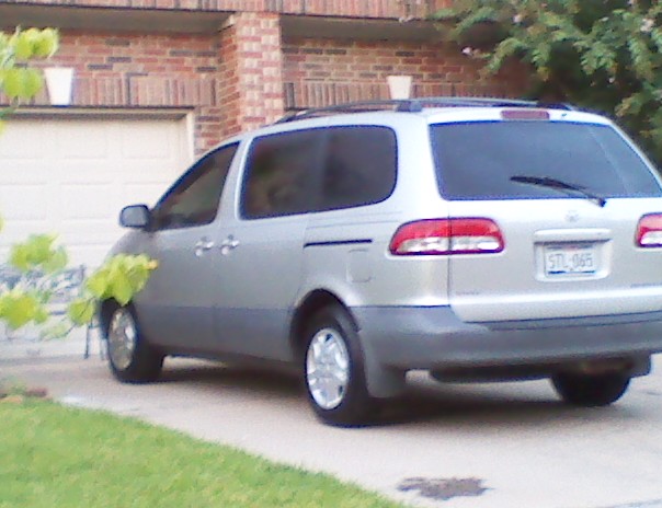 2002 toyota sienna ce minivan #5