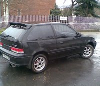 2000 Suzuki Swift Overview 2000 Suzuki Swift Overview