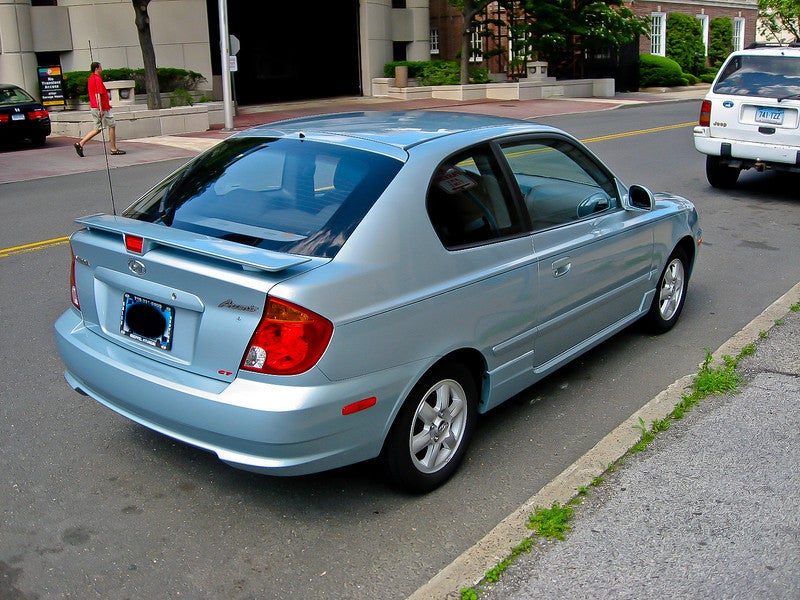 2004 Hyundai E Cubed Concept. Picture of 2004 Hyundai Accent