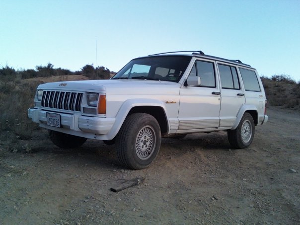 1990 Laredo jeep offroading #5