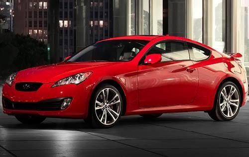 2011 Hyundai Genesis Coupe While all Genesis Coupes come with standard 
