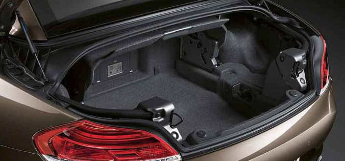 2011 Bmw z4 trunk space
