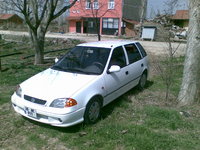 2003 Suzuki Swift Overview 2003 Suzuki Swift Overview