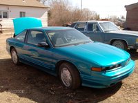 1994 Oldsmobile Cutlass Supreme Overview 1994 Oldsmobile Cutlass Supreme Overview