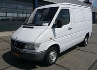 1998 Mercedes-Benz Sprinter Overview 1998 Mercedes-Benz Sprinter Overview