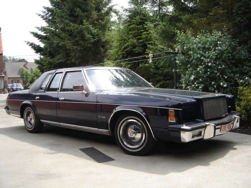 1984 Chrysler newyorker #3